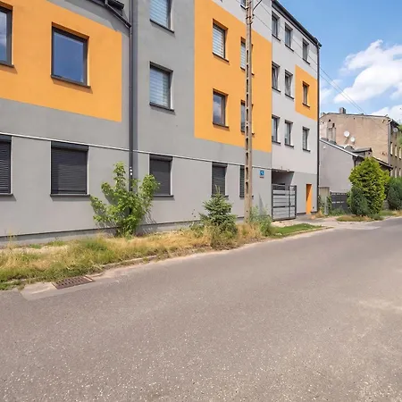 Appartamento Przytulne Z Pralka Niedaleko Muzeum Wlokiennictwa W Lodzi By Renters *